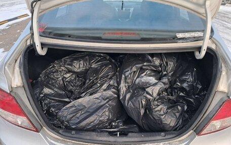 Hyundai Solaris II рестайлинг, 2012 год, 750 000 рублей, 11 фотография