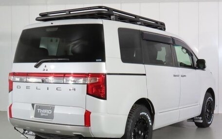 Mitsubishi Delica D:5 I, 2023 год, 2 979 000 рублей, 4 фотография
