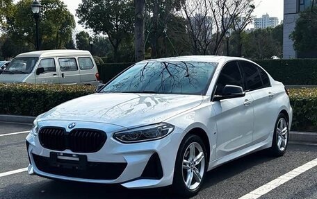 BMW 1 серия, 2021 год, 1 760 000 рублей, 1 фотография