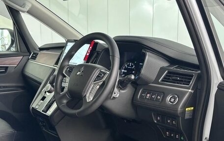 Mitsubishi Delica D:5 I, 2023 год, 2 979 000 рублей, 16 фотография