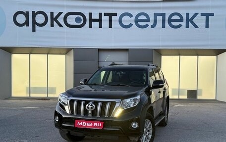 Toyota Land Cruiser Prado 150 рестайлинг 2, 2015 год, 3 990 000 рублей, 1 фотография
