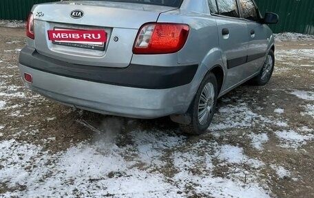 KIA Rio II, 2006 год, 400 000 рублей, 2 фотография