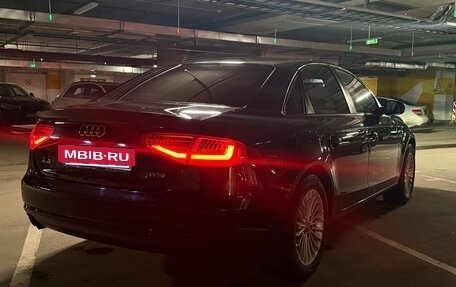 Audi A4, 2012 год, 1 190 000 рублей, 6 фотография