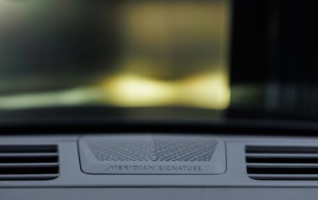 Land Rover Range Rover IV рестайлинг, 2025 год, 26 500 000 рублей, 24 фотография