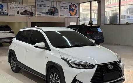 Toyota Yaris XP150 рестайлинг, 2022 год, 1 399 000 рублей, 3 фотография