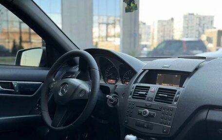 Mercedes-Benz C-Класс, 2009 год, 1 180 000 рублей, 13 фотография