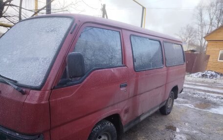 Nissan Urvan III, 1992 год, 280 000 рублей, 3 фотография