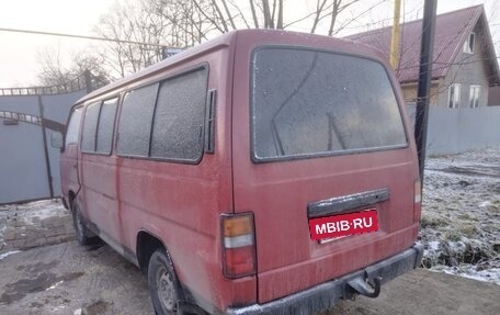 Nissan Urvan III, 1992 год, 280 000 рублей, 5 фотография