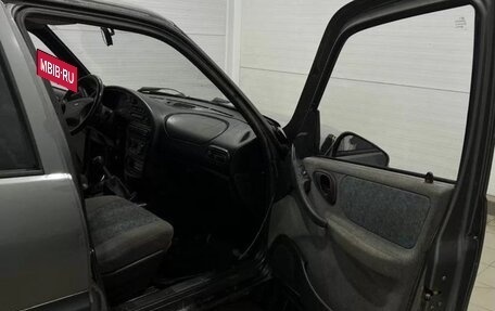 Chevrolet Niva I рестайлинг, 2005 год, 150 000 рублей, 9 фотография