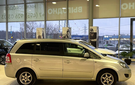 Opel Zafira B, 2012 год, 846 000 рублей, 3 фотография