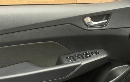 Hyundai Solaris II рестайлинг, 2021 год, 1 690 000 рублей, 15 фотография