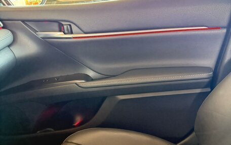 Toyota Camry, 2021 год, 3 600 000 рублей, 11 фотография