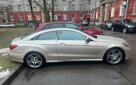 Mercedes-Benz E-Класс, 2015 год, 2 490 000 рублей, 14 фотография