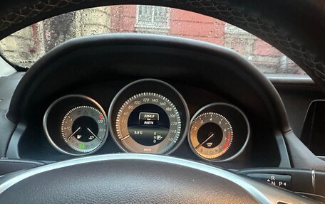 Mercedes-Benz E-Класс, 2015 год, 2 490 000 рублей, 20 фотография