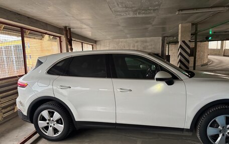 Porsche Cayenne III, 2018 год, 5 900 000 рублей, 3 фотография