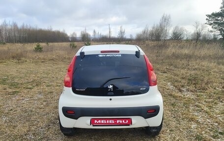 Peugeot 107 I рестайлинг, 2011 год, 450 000 рублей, 4 фотография