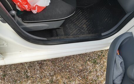 Peugeot 107 I рестайлинг, 2011 год, 450 000 рублей, 18 фотография