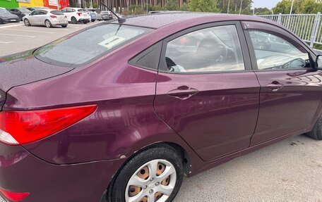 Hyundai Solaris II рестайлинг, 2012 год, 690 000 рублей, 15 фотография