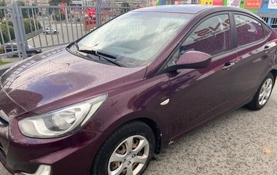 Hyundai Solaris II рестайлинг, 2012 год, 690 000 рублей, 1 фотография