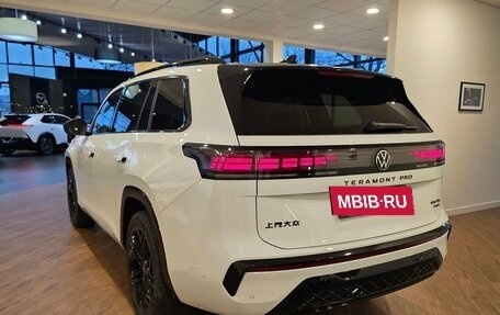 Volkswagen Teramont, 2025 год, 6 690 000 рублей, 2 фотография