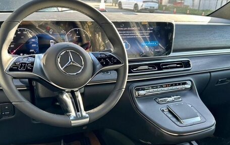 Mercedes-Benz V-Класс, 2025 год, 14 490 000 рублей, 7 фотография