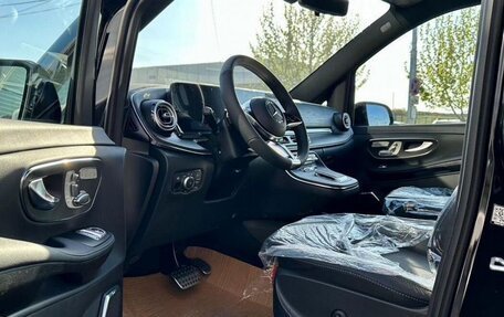 Mercedes-Benz V-Класс, 2025 год, 14 490 000 рублей, 6 фотография