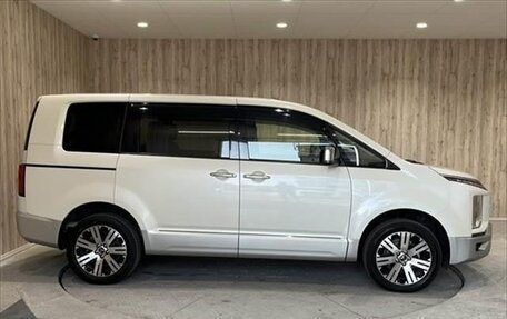 Mitsubishi Delica D:5 I, 2021 год, 2 780 000 рублей, 7 фотография