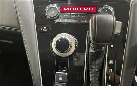 Mitsubishi Delica D:5 I, 2021 год, 2 780 000 рублей, 17 фотография