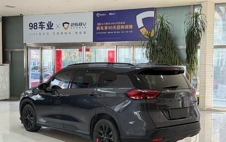 Chevrolet Orlando, 2022 год, 1 849 000 рублей, 6 фотография