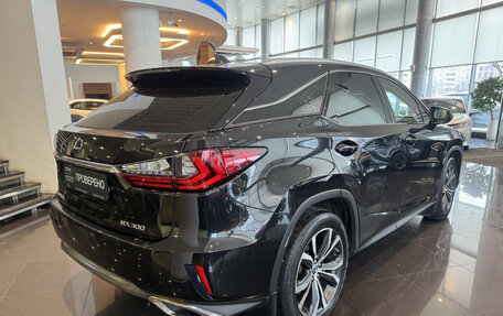 Lexus RX IV рестайлинг, 2018 год, 4 830 000 рублей, 6 фотография