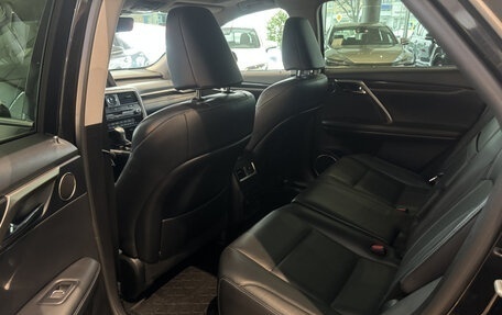 Lexus RX IV рестайлинг, 2018 год, 4 830 000 рублей, 15 фотография