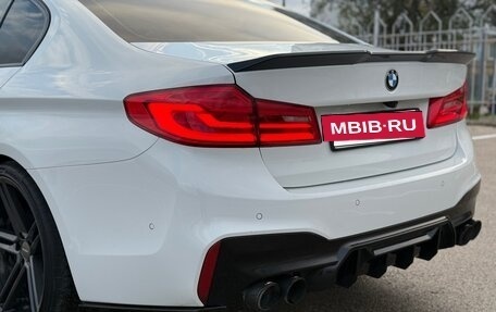 BMW 5 серия, 2019 год, 4 097 000 рублей, 14 фотография