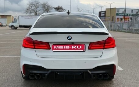 BMW 5 серия, 2019 год, 4 097 000 рублей, 6 фотография