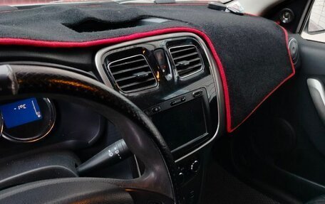 Renault Logan II, 2014 год, 655 000 рублей, 6 фотография