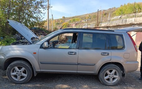 Nissan X-Trail, 2001 год, 680 000 рублей, 14 фотография