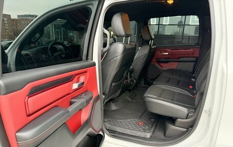 Rambler 1500, 2022 год, 6 800 000 рублей, 15 фотография