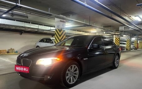 BMW 5 серия, 2012 год, 1 350 000 рублей, 3 фотография