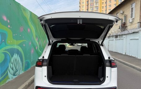 Volkswagen Teramont, 2025 год, 6 300 000 рублей, 13 фотография