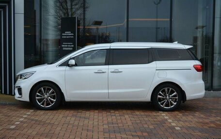 KIA Carnival III, 2018 год, 2 450 000 рублей, 8 фотография