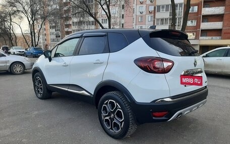 Renault Kaptur I рестайлинг, 2021 год, 1 880 000 рублей, 8 фотография