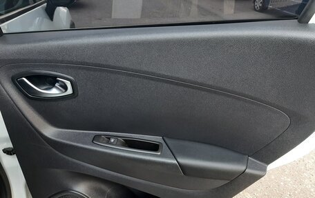 Renault Kaptur I рестайлинг, 2021 год, 1 880 000 рублей, 27 фотография