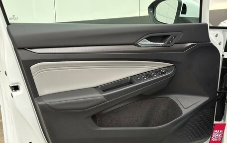 Volkswagen Golf VIII, 2025 год, 3 565 000 рублей, 23 фотография