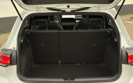 Volkswagen Golf VIII, 2025 год, 3 565 000 рублей, 32 фотография