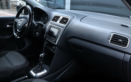 Volkswagen Polo VI (EU Market), 2018 год, 1 198 000 рублей, 9 фотография