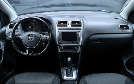 Volkswagen Polo VI (EU Market), 2018 год, 1 198 000 рублей, 11 фотография