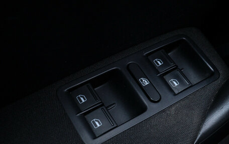 Volkswagen Polo VI (EU Market), 2018 год, 1 198 000 рублей, 17 фотография