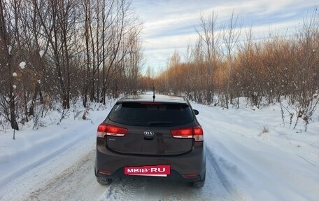 KIA Rio III рестайлинг, 2015 год, 900 000 рублей, 6 фотография