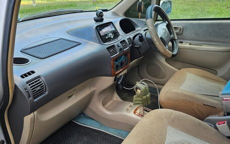 Toyota Corolla Spacio II, 1999 год, 400 000 рублей, 5 фотография