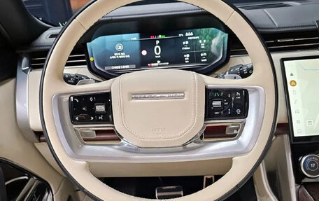 Land Rover Range Rover IV рестайлинг, 2023 год, 15 500 000 рублей, 11 фотография