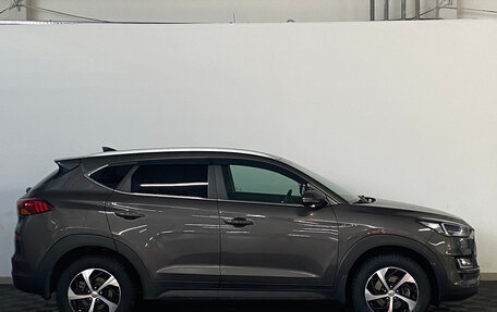 Hyundai Tucson III, 2019 год, 2 390 000 рублей, 5 фотография